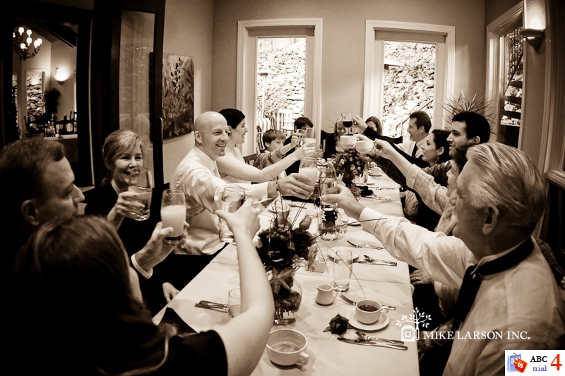 Natural beauty and eloquence define your perfect wedding day at Sycamore Mineral Springs Resort. Natural beauty and eloquence define your perfect wedding day at Sycamore Mineral Springs Resort.