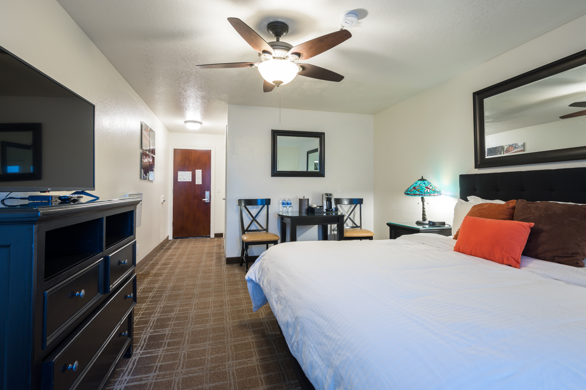 Classic King Room 502