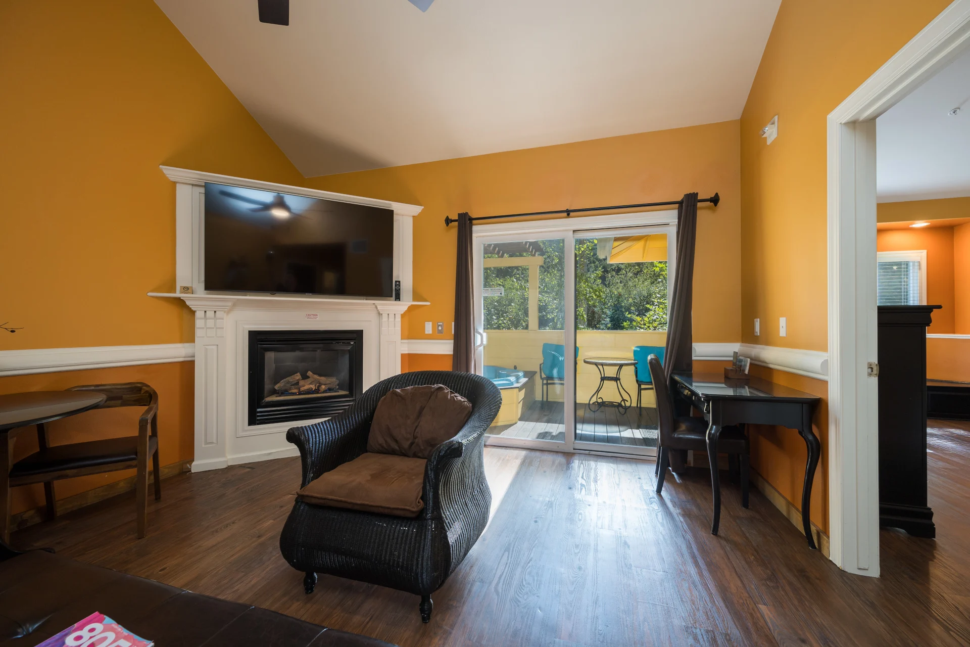 Sycamore West Meadow King Suite Sycamore West Meadow King Suite
