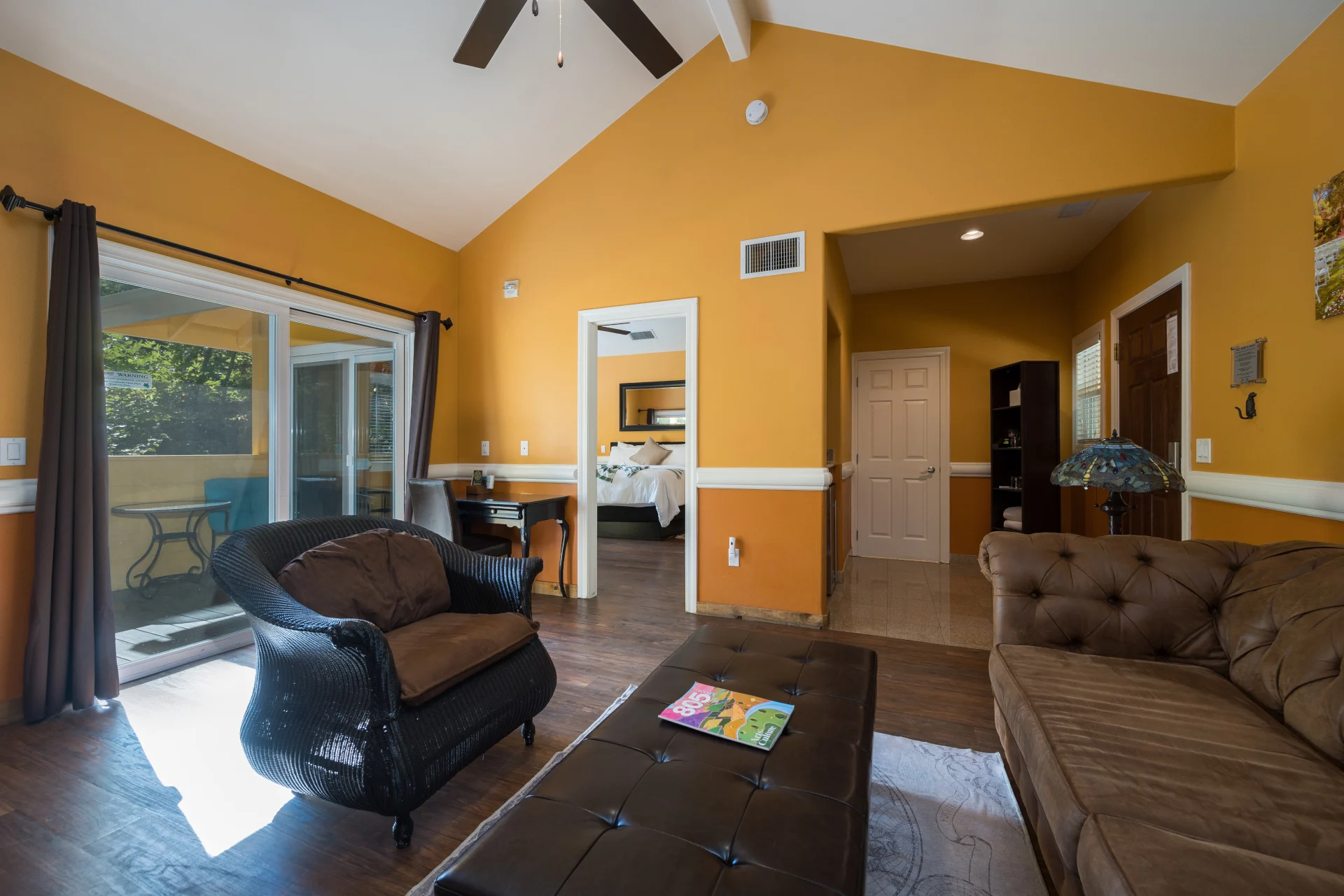 Sycamore West Meadow King Suite Sycamore West Meadow King Suite