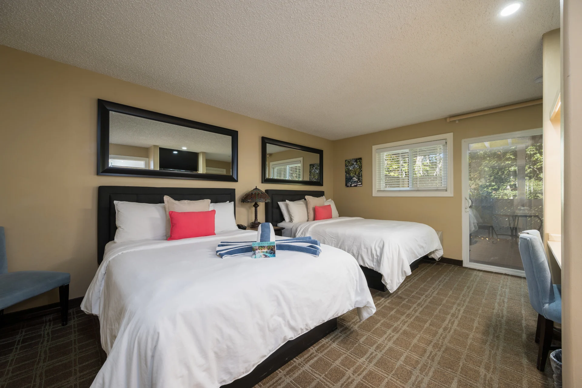 Sycamore Standard Double Queen Room 401, 405, 407