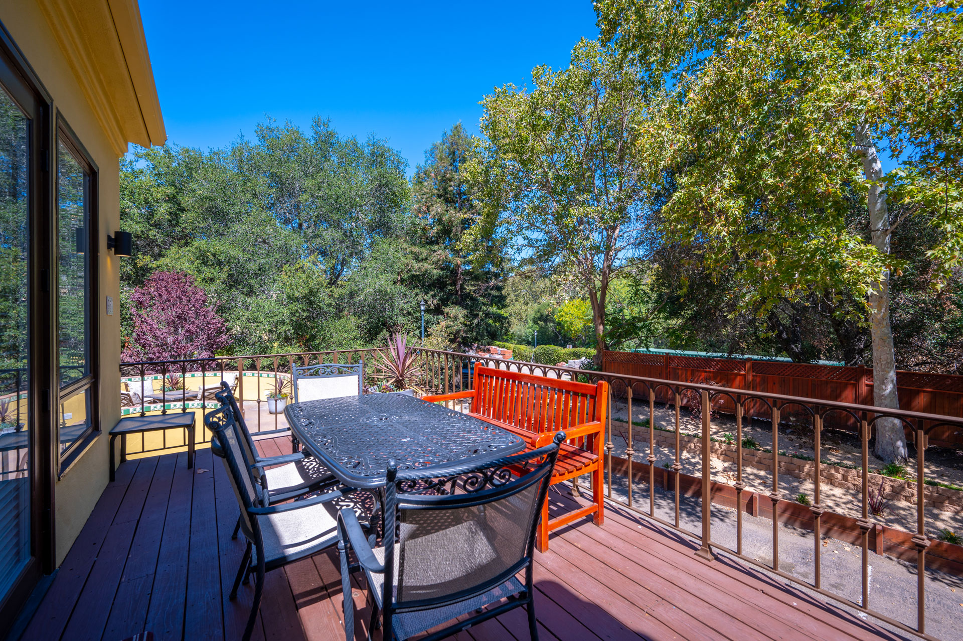 Sycamore Guest House Back Deck