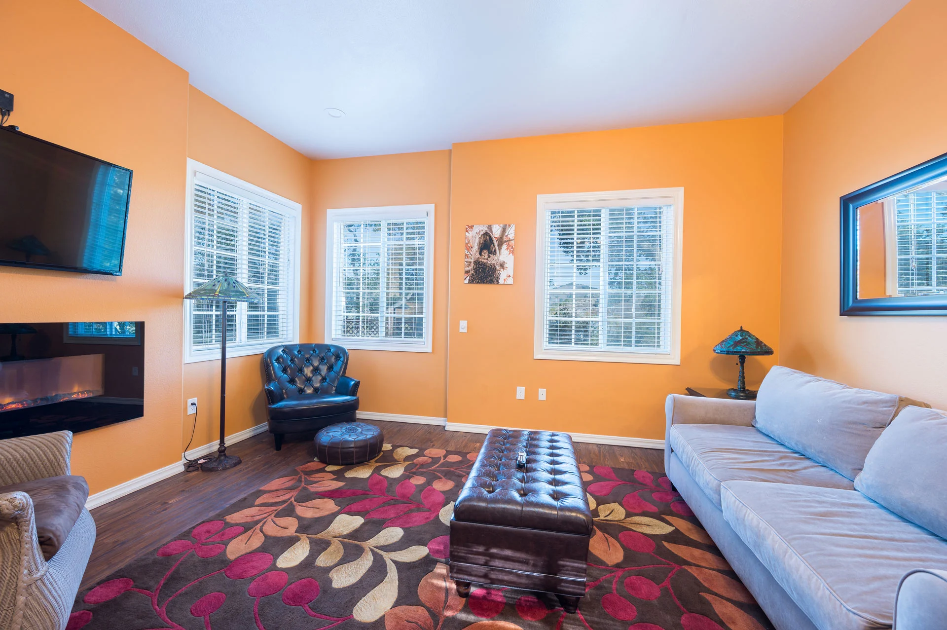 Sycamore Two Story Suite 601 Living Room Sycamore Two Story Suite 601 Living Room