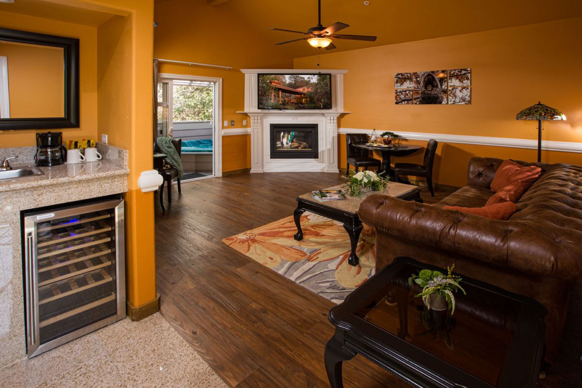 West Meadow King Suite Living Room