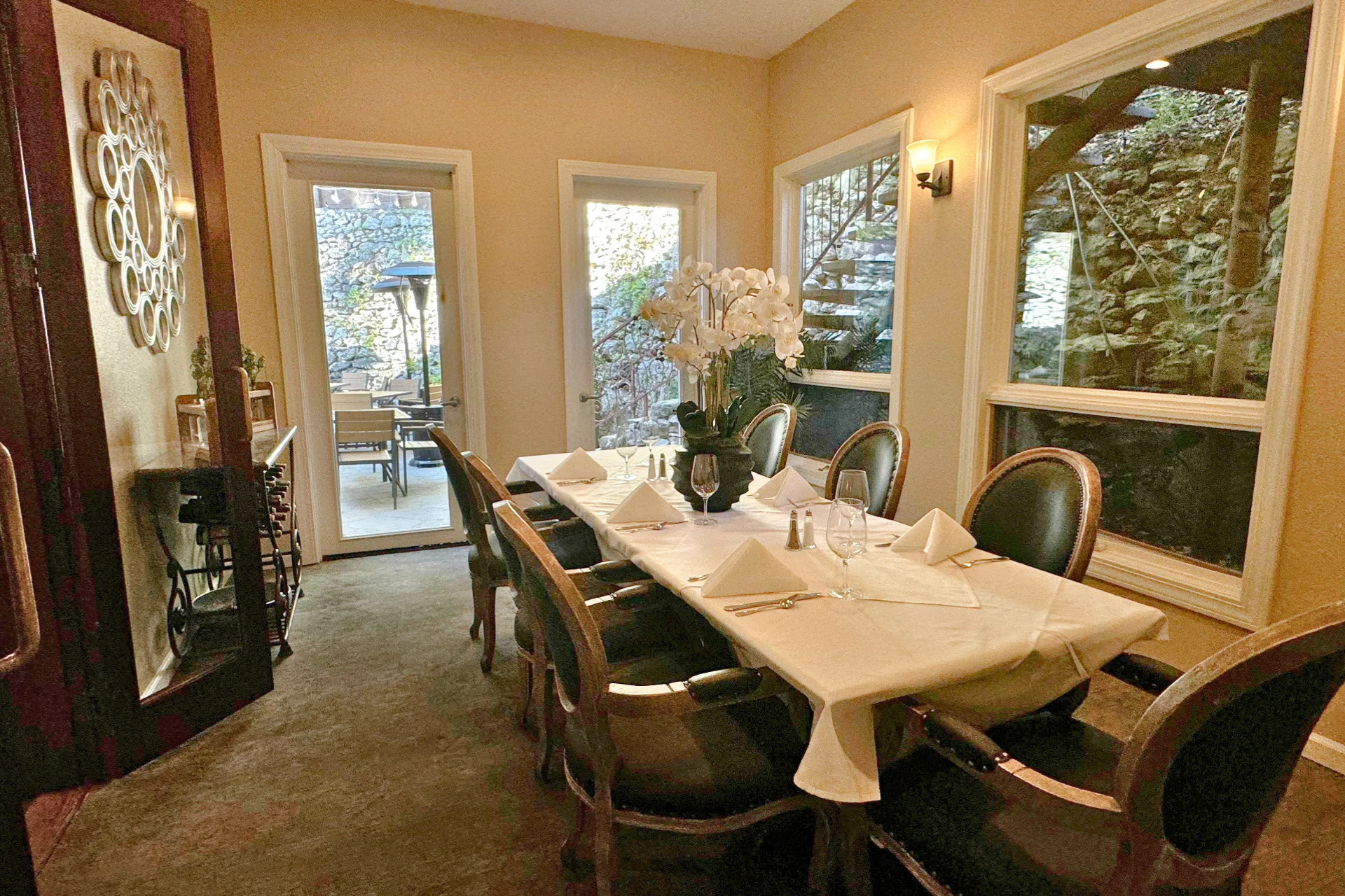 Garden View Room 4